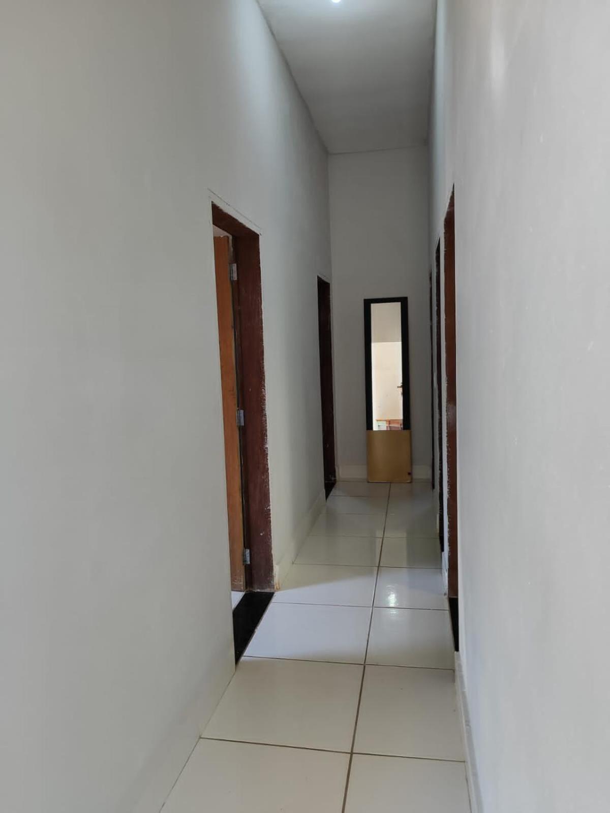 Casa Espacosa Em Frente A Pracinha Capitólio エクステリア 写真